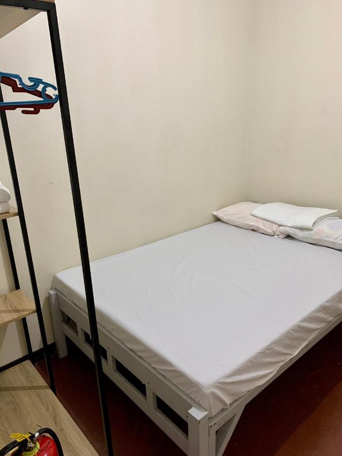 Mybed Dormitory Cebu Exterior foto